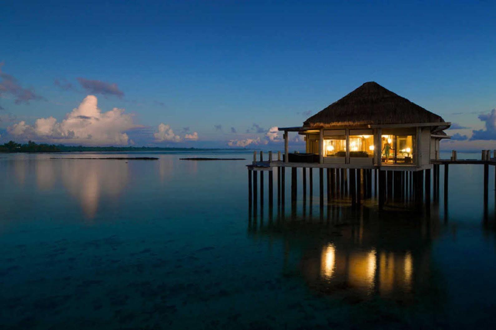 Coconuts Beach Club Resort And Spa Fausaga Exterior photo